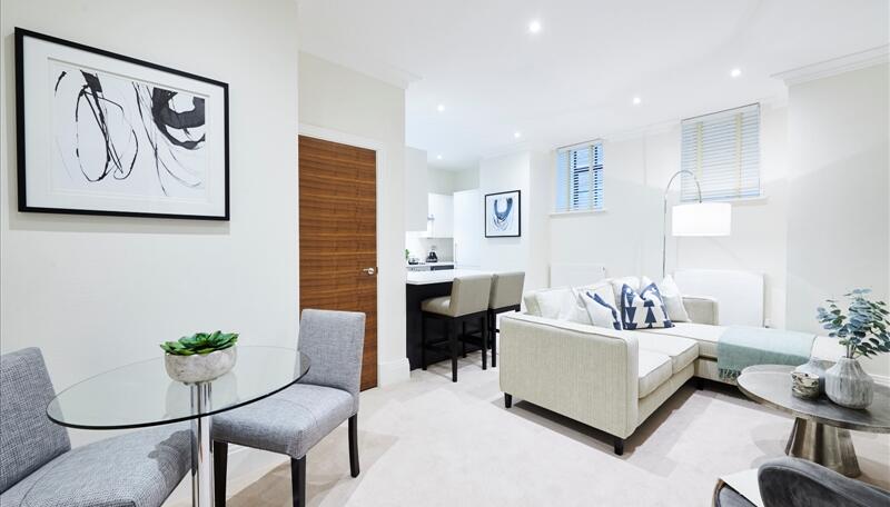 1 bed property in Rainville Road, London